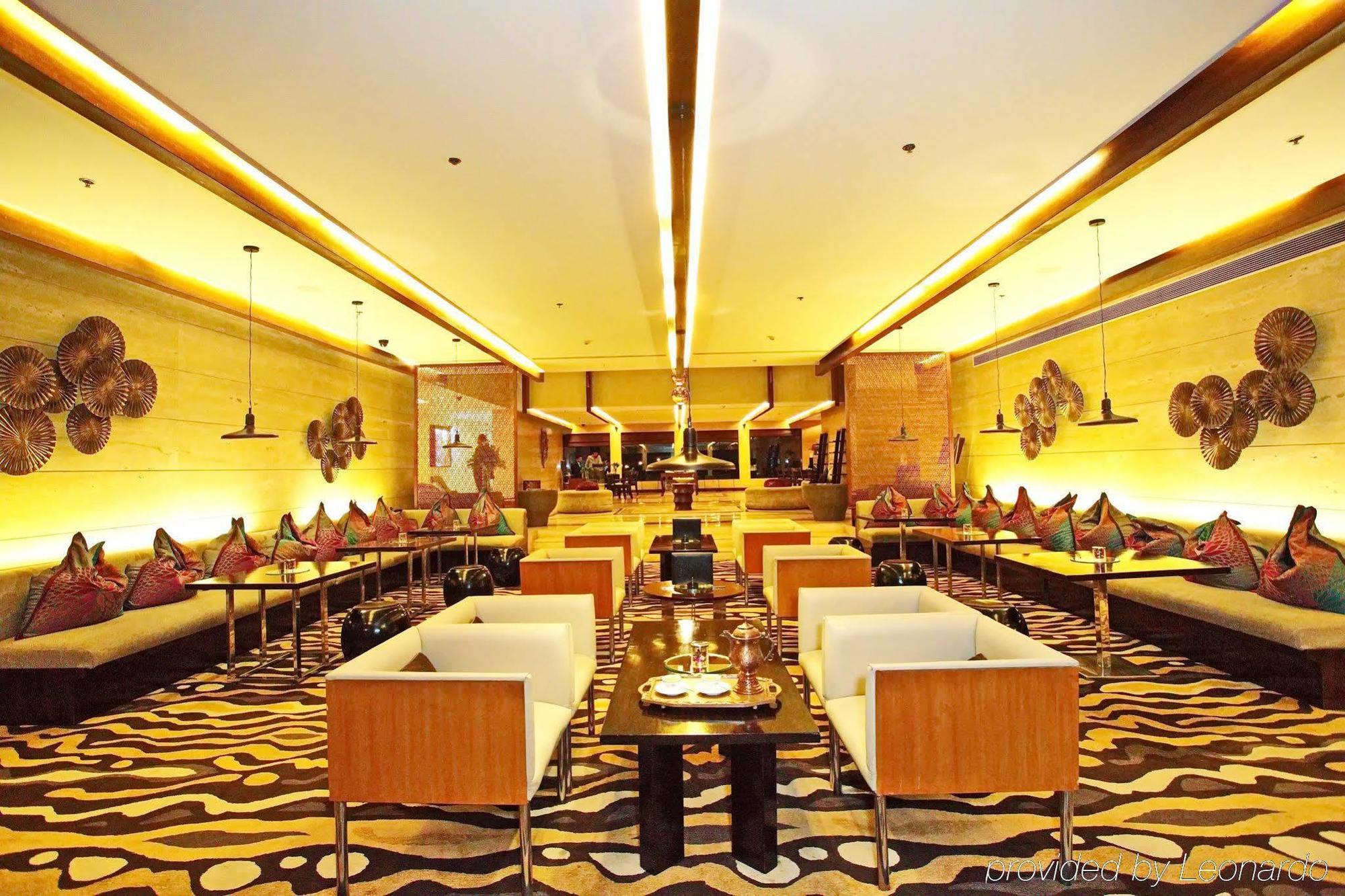 Srīnagar 泰姬陵视野辟班塔酒店 外观 照片